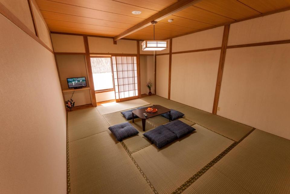 金剛寺 宿坊 成穂院 Matsukawa ภายนอก รูปภาพ